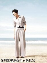 纽方半裙裤子品牌折扣女装批发品牌女装尾货走份图片
