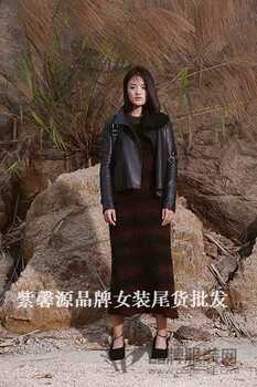 深圳一二线女装品牌折扣尾货货源库存走份