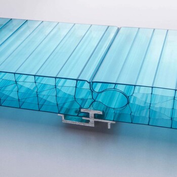 青岛40毫米聚碳酸酯中空板40毫米插接阳光板40毫米幕墙PC板订尺