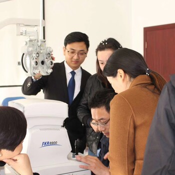 安徽阜阳验光师培训学校，学验光配镜技术要多久？