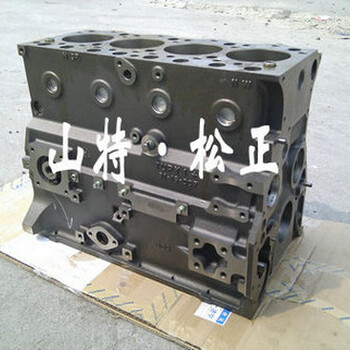 小松4D95发动机件pc60-7缸体小松发动机配件
