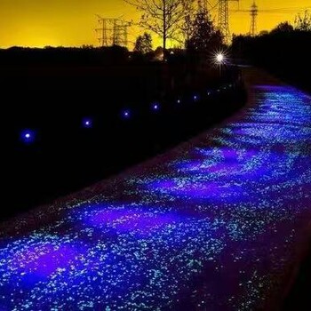 貴陽市彩色地坪鋪裝透水混凝土液體增強(qiáng)劑砼壓花地坪施工