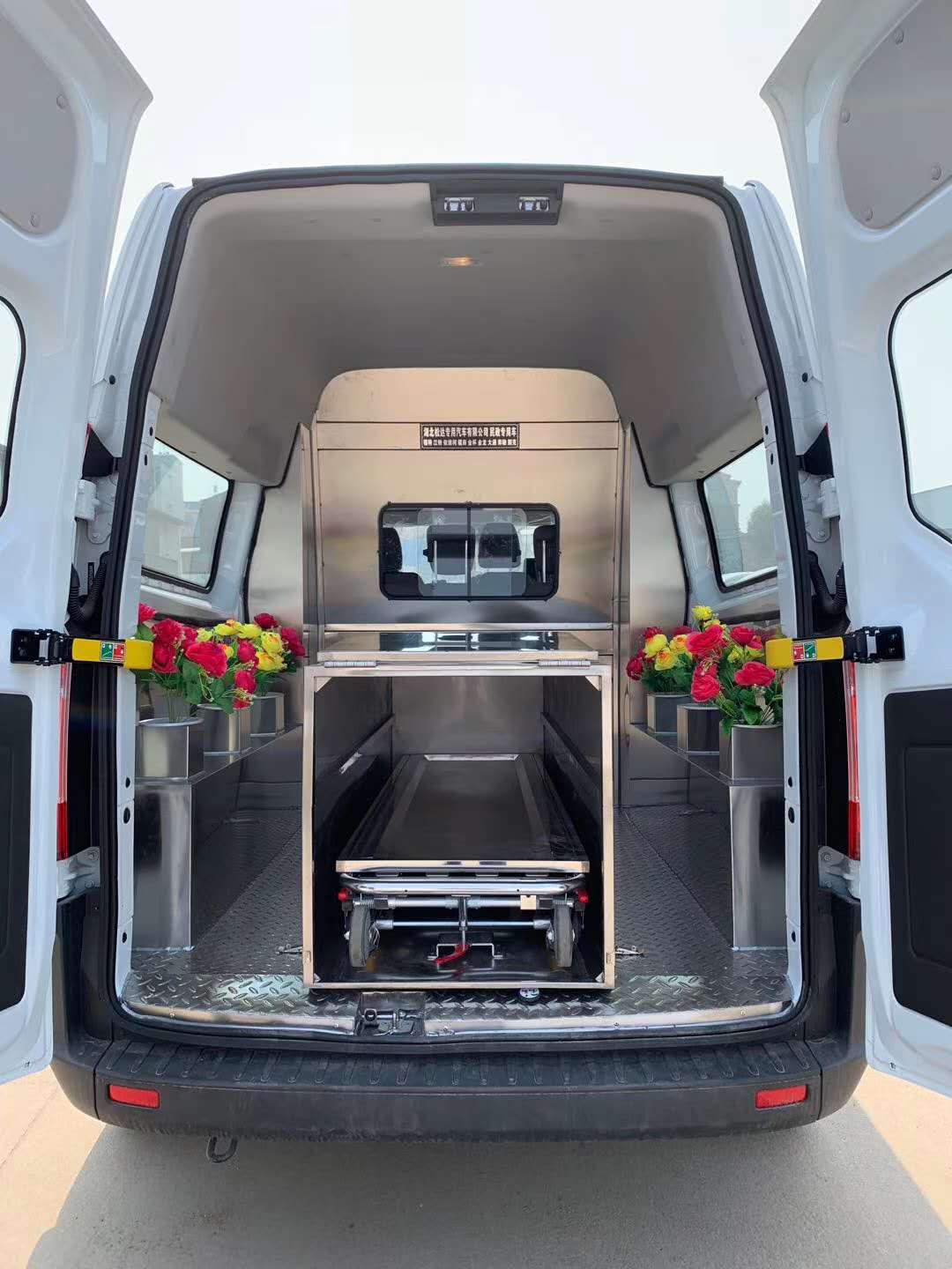 随州带冷冻设备殡仪车殡仪车收费多少