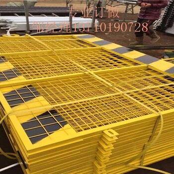 柳州市政工程隔離護欄廣西建設(shè)圍欄廠家北海樓盤防護欄