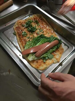 特色小吃鸡蛋灌饼的技术培训湖北哪有学鸡蛋灌饼的