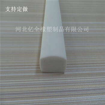 耐高溫硅膠條方條