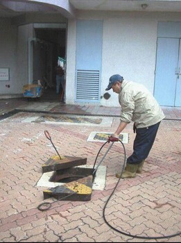 北京市顺义区机场清洗下水道疏通管道清理污水井清掏化粪池抽粪公司