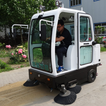 小林清洁xls-1900驾驶式扫地机驾驶式扫地机厂家环保喷水式扫地机