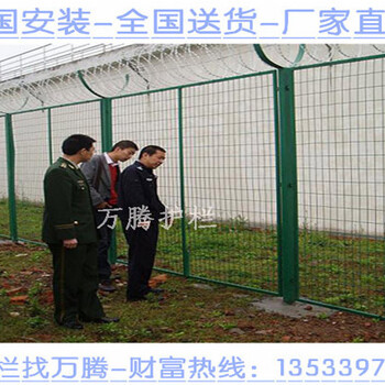 惠州铁路热镀锌围栏网工厂外墙铁网围栏Y型带刺护栏网价格