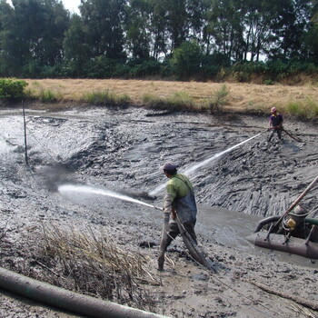 马桶下水道疏通、清理化粪池、管道清淤、河道清淤