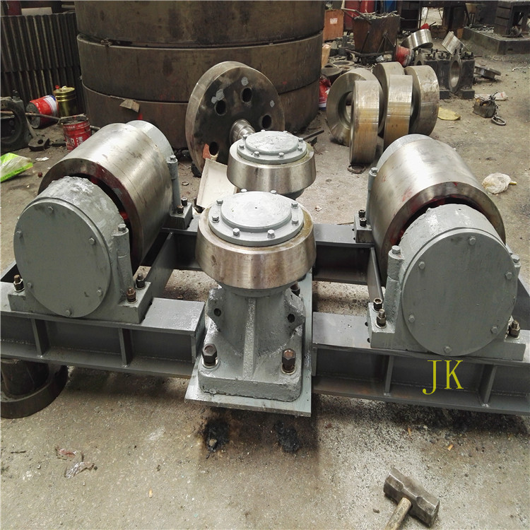 福建铸钢2.0米活性炭烘干机托轮三筒烘干机托轮生产厂家