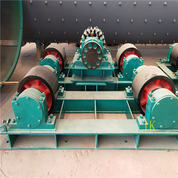 云南1.8米椰壳活性炭烘干机转炉托轮活性炭转炉轮带制造商