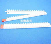 供应厂家塑料文具夹20孔塑胶剪刀式文具装订夹子图片1