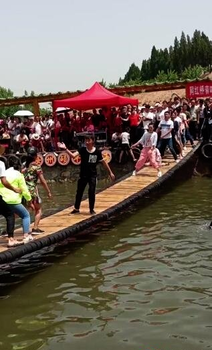 沧州鑫狮厂家供应水上吊桥/户外水上拓展器械