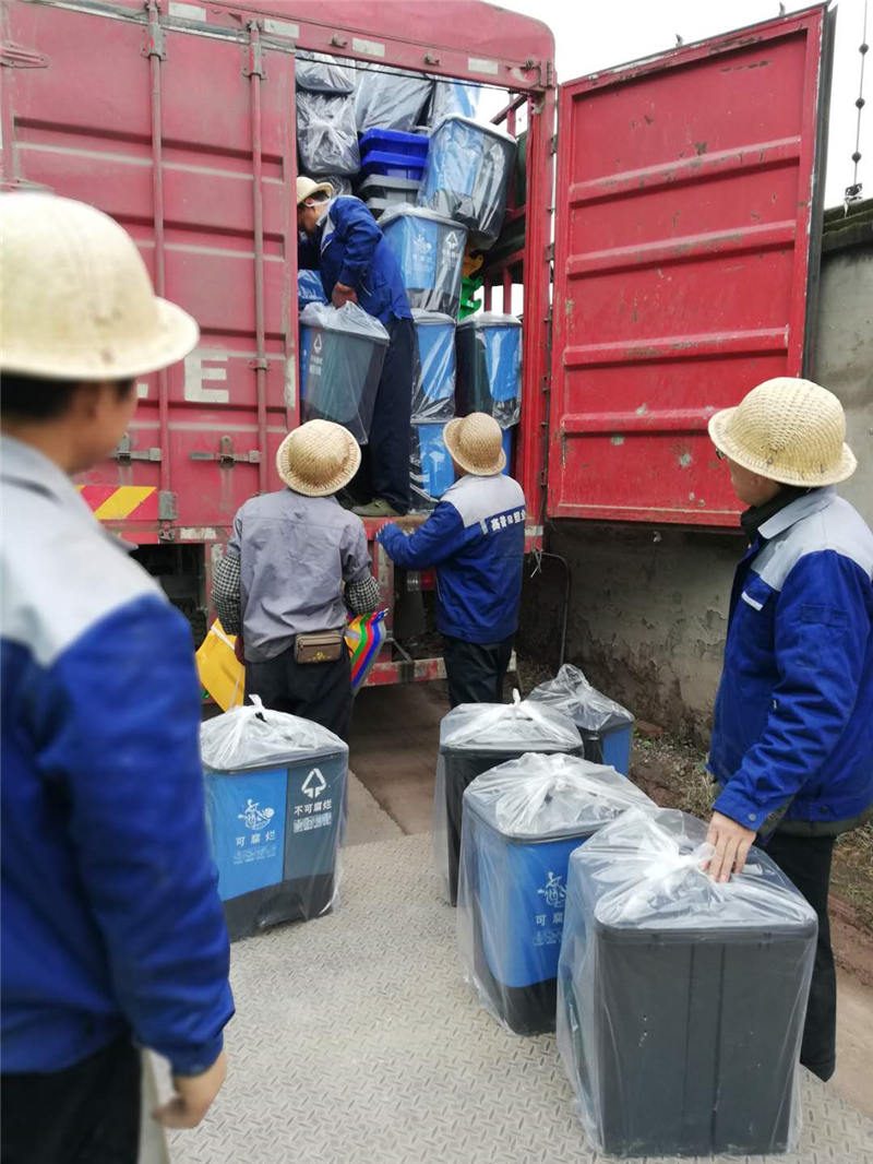 四川分类垃圾桶报价40L双桶塑料垃圾桶
