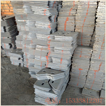生產(chǎn)js500/750/1000攪拌機襯板葉片攪拌臂等耐磨配件
