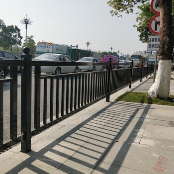 廣州市政護欄款式價格機動車隔離柵定做廠家