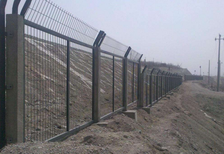 梅州铁路隔离防护围栏广州铁路防护网栏生产厂家图片3