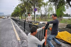 深圳市政道路防护栏杆款式定做广州道路护栏生产厂家图片4