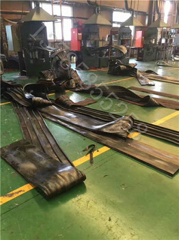 橡膠止水帶的厚度是根據(jù)什么來確定