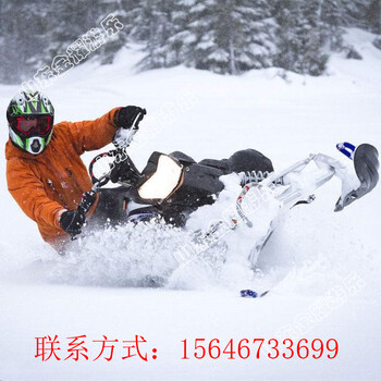 霜雪倾城寒冬时节一袭来雪地摩托车电动雪地摩托车冰雪游乐设备戏雪设备