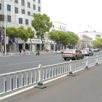 京式护栏马路道路中央隔离护栏人行道隔离栏市政交通隔离栏