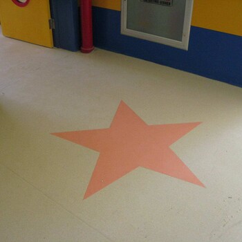 幼儿园塑胶地板生产厂家
