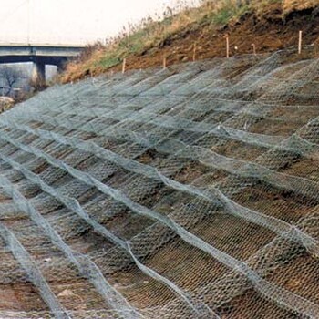 應用廣泛防洪抗沖刷格賓鐵絲石籠網低碳鋼絲高鋅格賓網