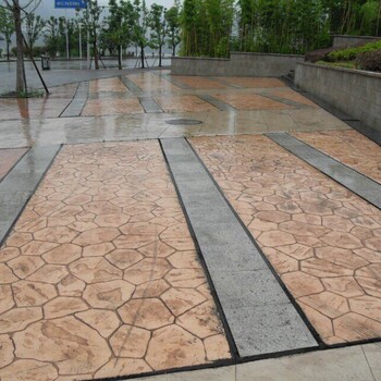 华蓥市防木压模地坪，彩色地坪艺术地坪