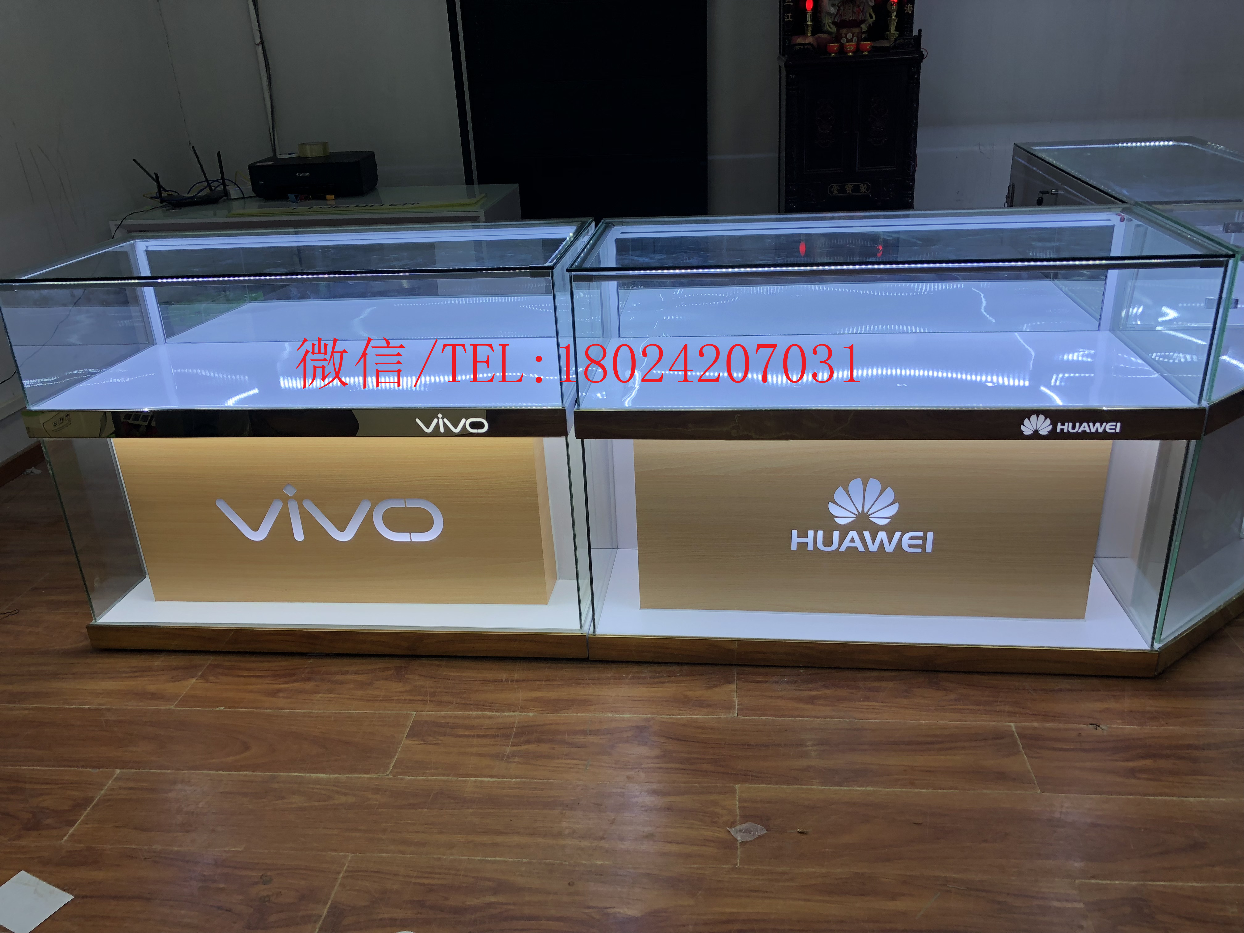 广东广州5G电信受理台全新手机柜台展示柜图片