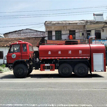 东风6驱森林消防洒水车4台齐发