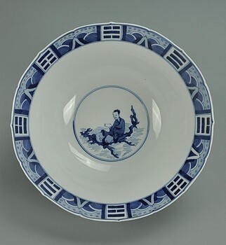 中国陶瓷：历代陶瓷，彩瓷，素瓷，青花瓷等均可