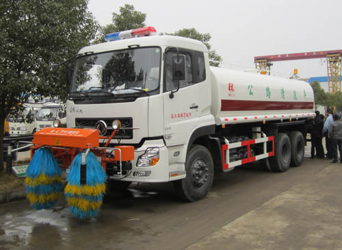 瀝青灑布車 參數 天錦瀝青灑布車