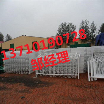 惠州馬路欄桿批發(fā)深圳中央M型護欄陽江市政隔離欄圖片