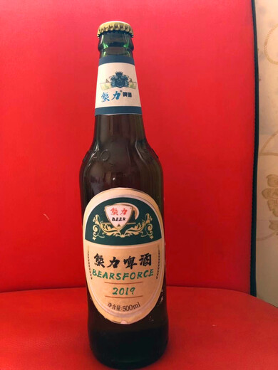 供应小麦金啤啤酒500ml12罐辽宁