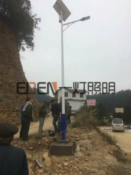 太陽能鋰電池路燈30瓦價格