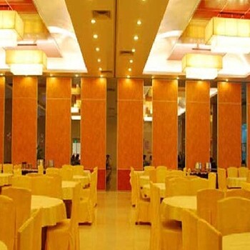 佛山生產(chǎn)酒店活動(dòng)隔斷門廠家
