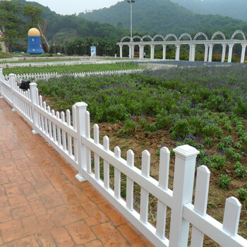 pvc護(hù)欄,草坪護(hù)欄,草坪鋅鋼護(hù)欄，歐式護(hù)欄，PVC護(hù)欄