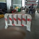 鐵馬護(hù)欄，市政鐵馬，移動護(hù)欄，便攜式護(hù)欄，鐵馬柵欄廠家