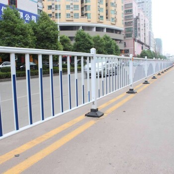 鋅鋼公路護欄，鐵藝護欄，馬路護欄，交通護欄
