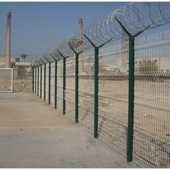 佛山监狱护栏网批发，机场护栏网厂家，铁路护栏网现货，刺绳护栏网规格