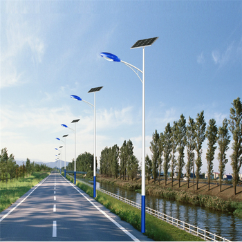 重庆12VQ235钢材5米太阳能路灯工程案例