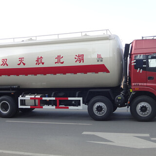 重庆粉粒物料运输车价格配置散装水泥车品牌重汽东风图片5