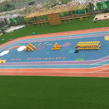 学校人造草坪塑胶跑道，塑胶地板，选济南孟鑫