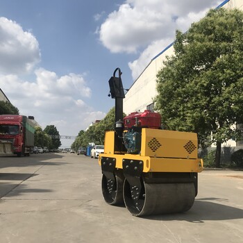 前后行進手扶式雙鋼輪壓路廠家