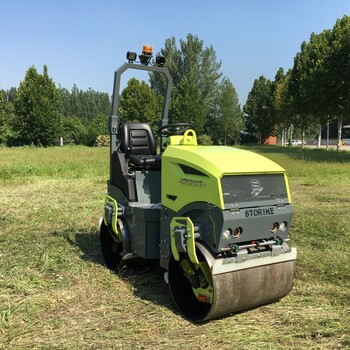 学富五车1吨半压路机1.5吨钢轮压路机双振动钢轮压土夯回填土压路机