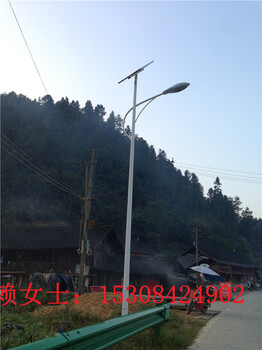 湖南湘西龙山农村太阳能路灯价格表湘西龙山太阳能路灯厂家批发浩峰照明