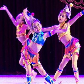 重庆弥穹天越文化舞蹈艺术开课了