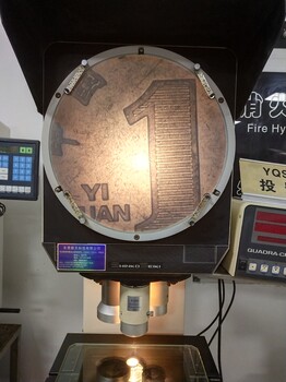 二手日本投影仪进口测量投影仪三个镜头投影仪