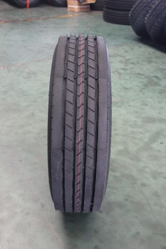 235/75R17.5牵引挂车子午真空轮胎235/75R17.5